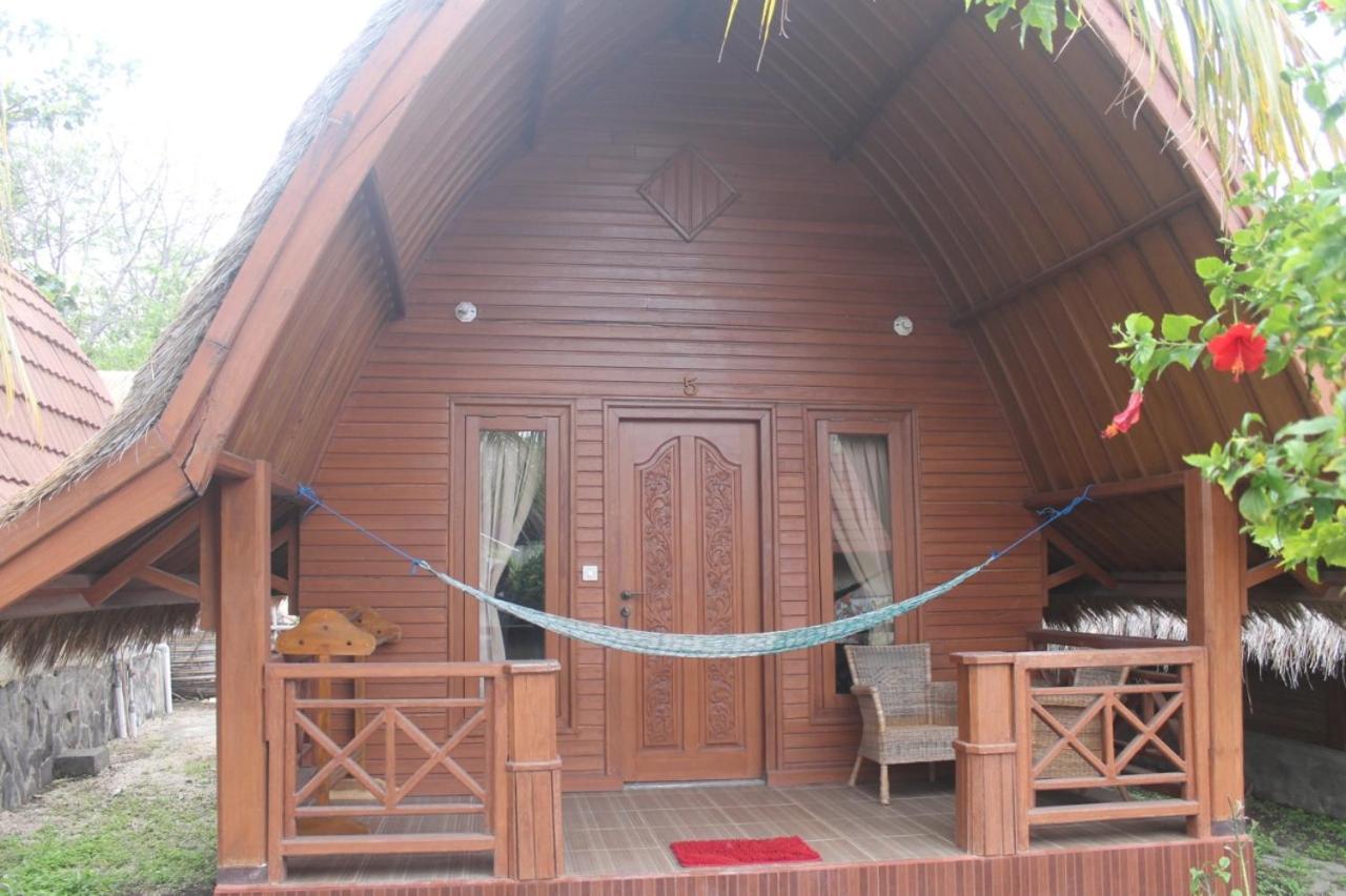 Gusung Indah Bungalow Gili Air Dış mekan fotoğraf