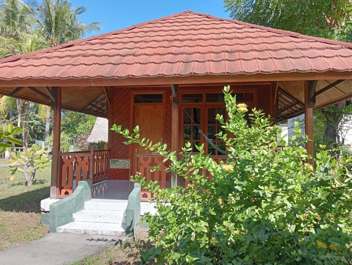Gusung Indah Bungalow Gili Air Dış mekan fotoğraf