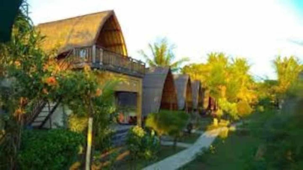 Gusung Indah Bungalow Gili Air Dış mekan fotoğraf