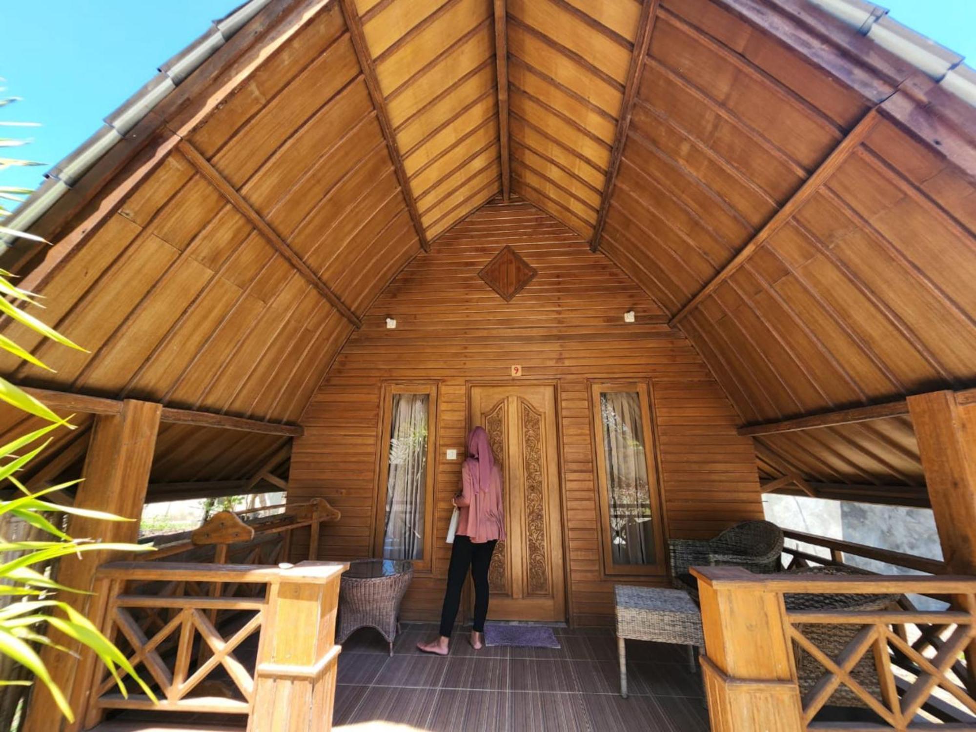 Gusung Indah Bungalow Gili Air Dış mekan fotoğraf